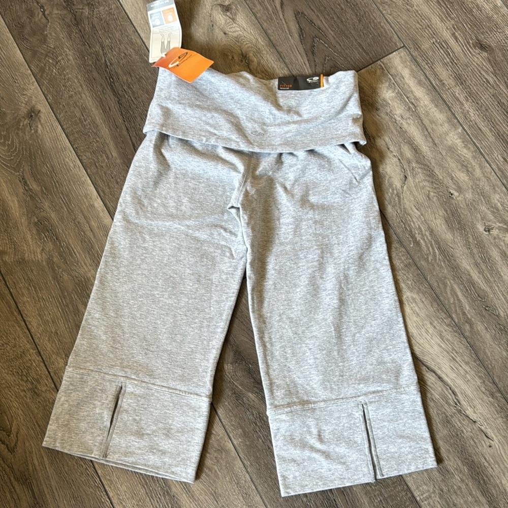 Crop yoga-waist flared leggings -S - Picture 12 of 12